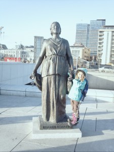 Kirsten Flagstad Statue Photo Credit: Lindy Neubauer